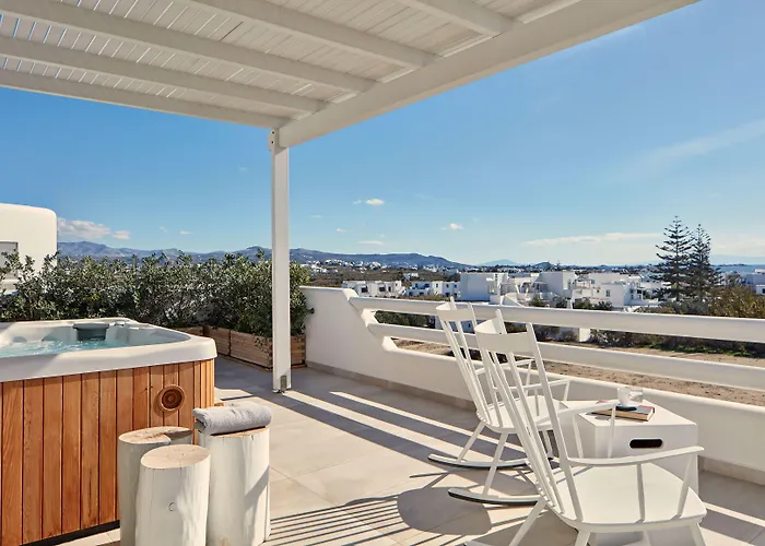 18 Grapes מלון איוס פרוקופיוס