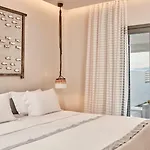 Hotel 18 Grapes 5*