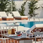 18 Grapes Hotel 5*