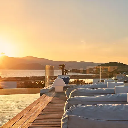 מלון 18 Grapes 5*