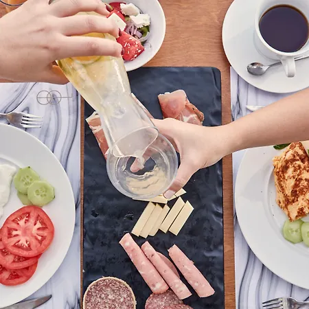 18 Grapes 5* איוס פרוקופיוס