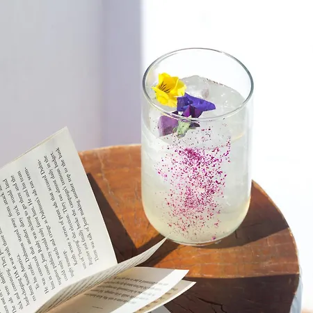 18 Grapes Agios Prokopios (Naxos)