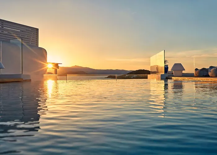 Отель 18 Grapes 5*