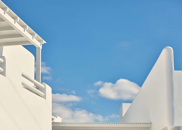 Отель 18 Grapes 5*