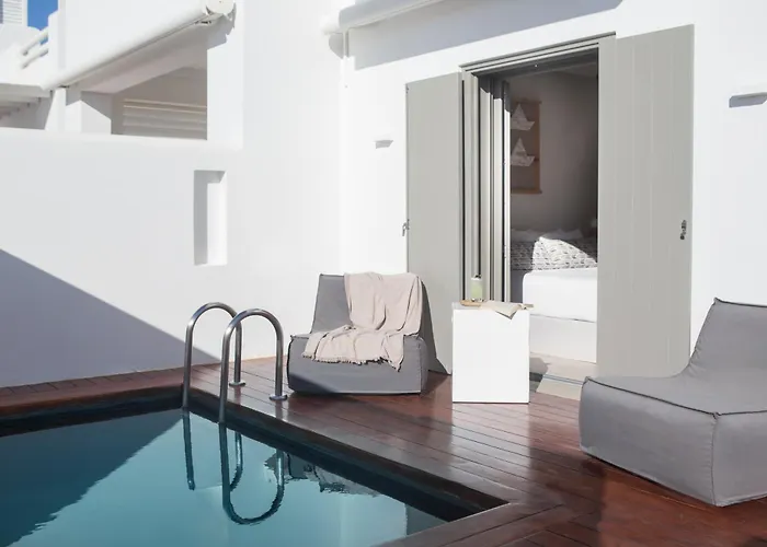 Hotel 18 Grapes Agios Prokopios (Naxos)